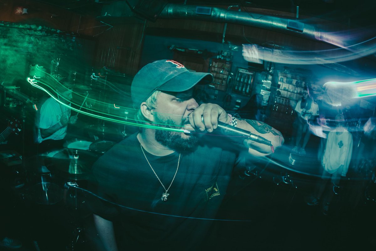thisismadtown's tweet photo. Shouts out to @bobbyd2095 for killing it while filling in for Trey on Sunday!! Checkout his band @losingteethfl ❤️
📸: @anacristinnna https://t.co/Cdj5onodLr