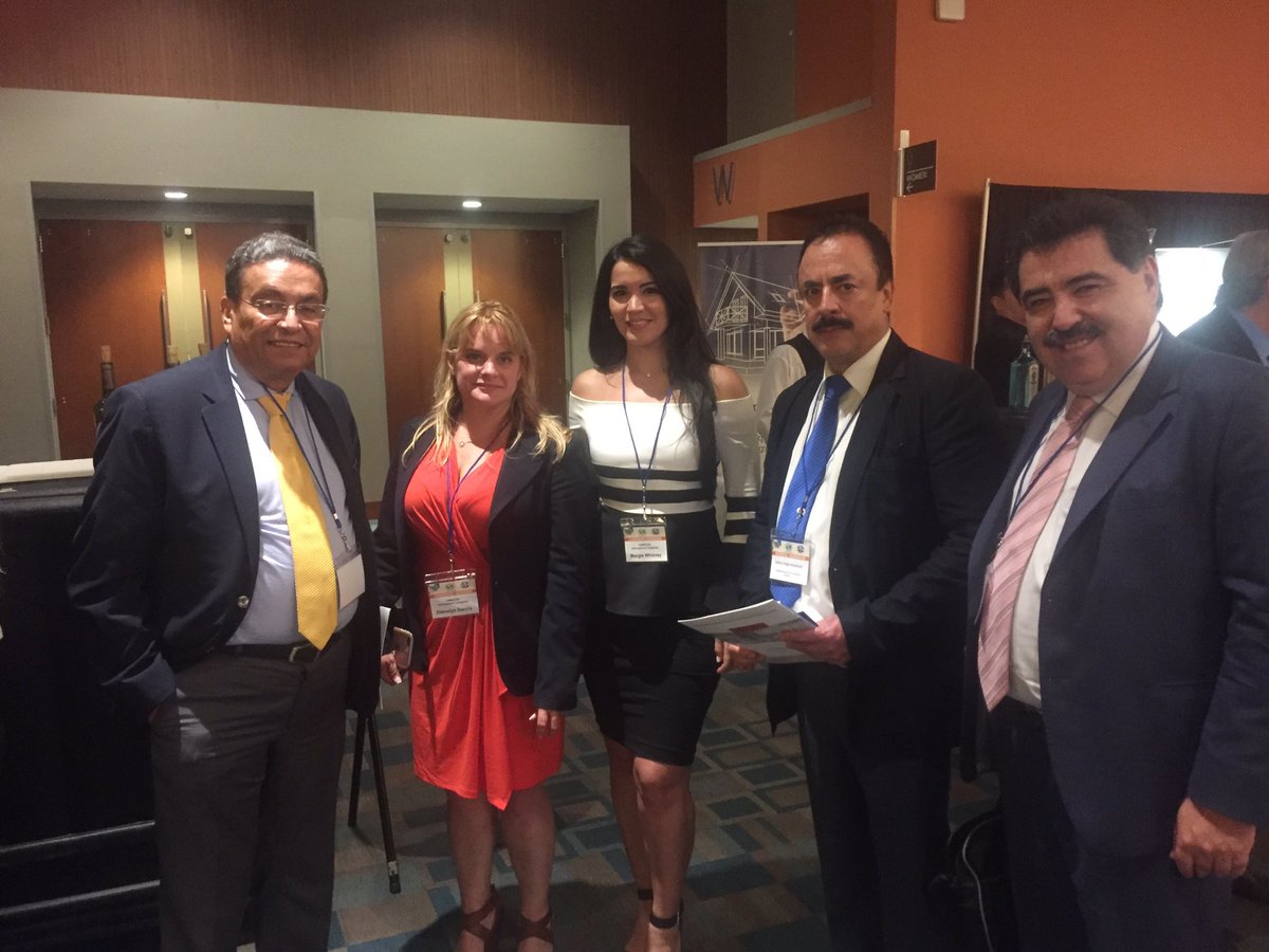 Día 1: Un recuento fotográfico de lo que se vivió en la Recepción de Bienvenida y en la Expo Camacol #38CongresoHemisferico 
#miami