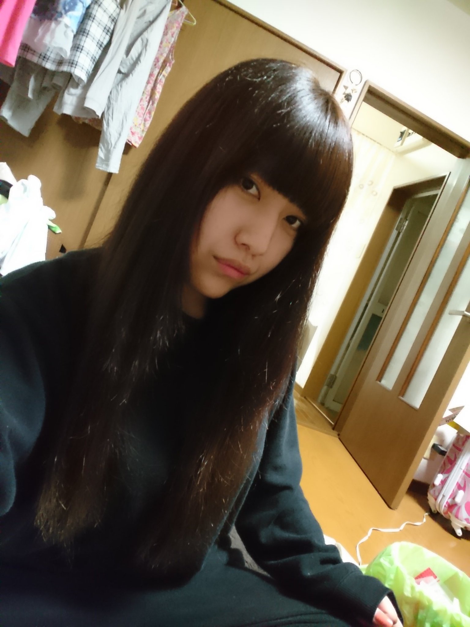 市松人形 ヘアカットとカラーとシャンプーで美容師さんがコロコロ替わって嫌だ めんどくさい 経験はありませんか ボスの行ってる美容室はコーヒー を煎れてくれるところまで1人 の方が担当してくれます 今回カラーと前髪カットで 税込 5 940円です