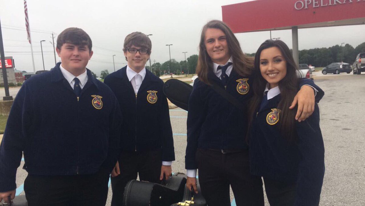 CallenAnese's tweet photo. Preliminaries today!!! Wish Us Luck!!!! #FFA #StringBand 💙💛 https://t.co/GN0nUZyiE7