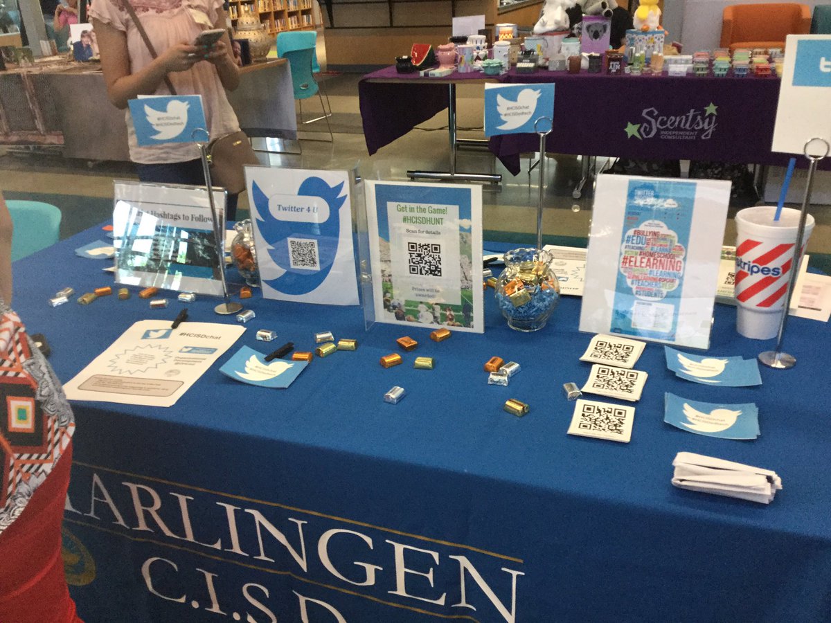 CindyDEsquivel's tweet photo. Come check out our twitter station!! #HCISDHUNT https://t.co/a9rGqPuUHW