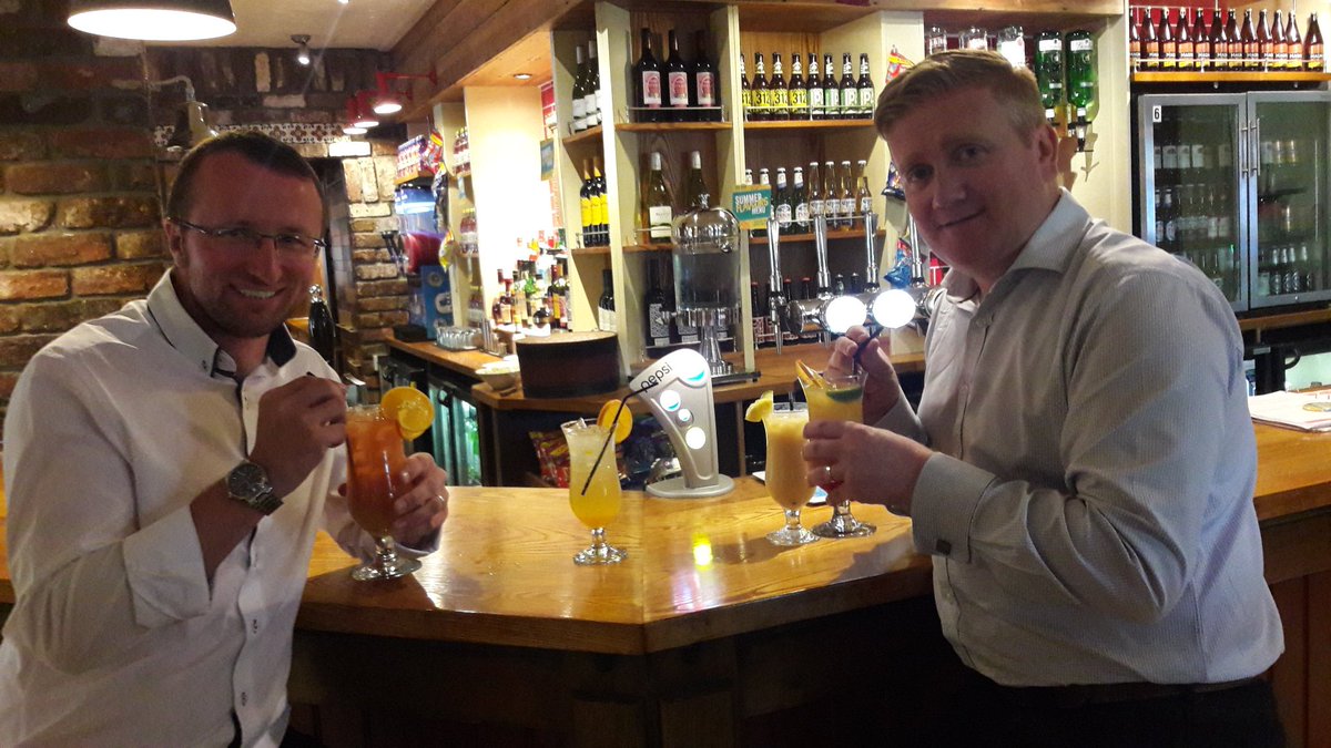 InshesB's tweet photo. Cheers.....🍹🍸 New Summer Flavours Menu day cocktails and food, perfect time for a business review with the boss @alastairhope @elizadbrooks https://t.co/0uY9QMqqlO