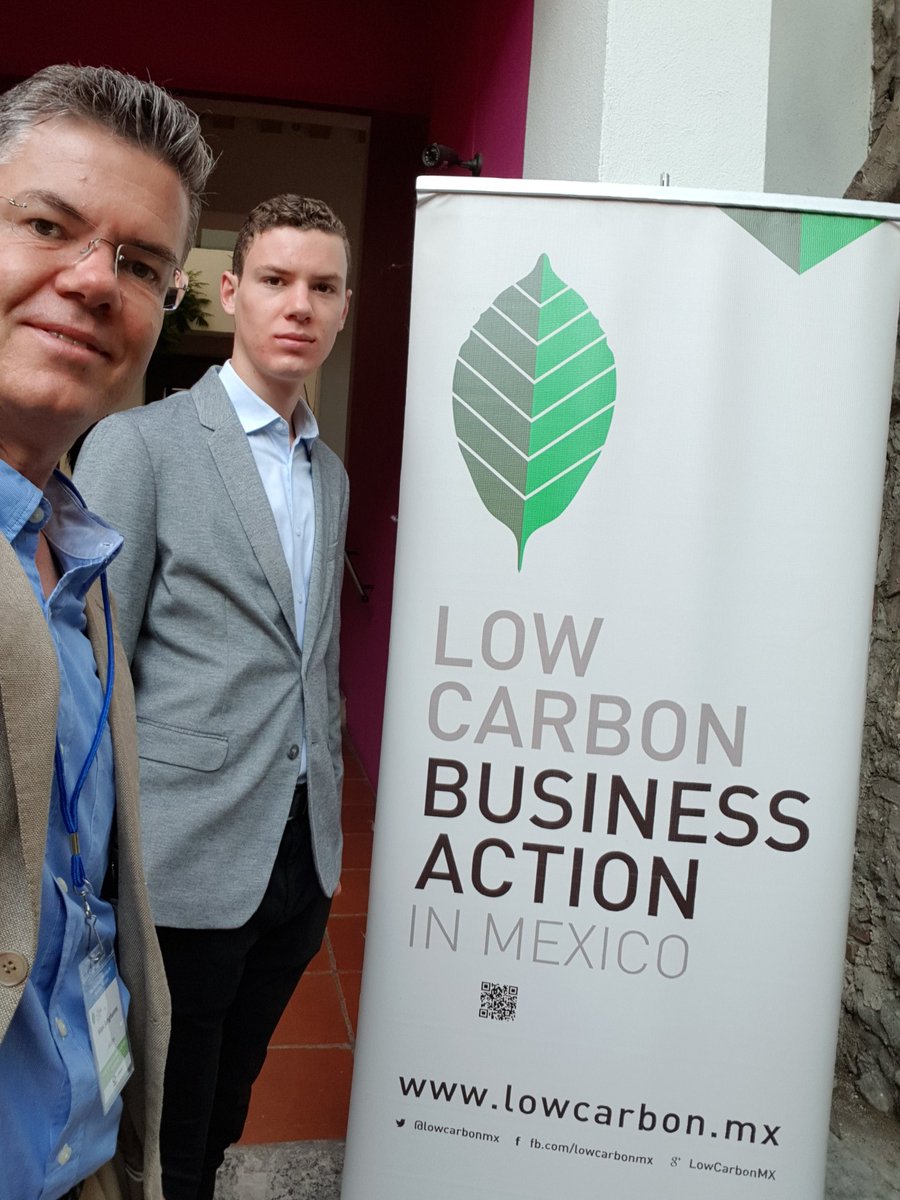 Maxjunghanns's tweet photo. @lowcarbonmx Con @maxpaul_jp en el Low Carbon Business Action Mexico representando a @xeleramx programa de la UE buscando alianzas en Mexico https://t.co/0U11nJ69Js