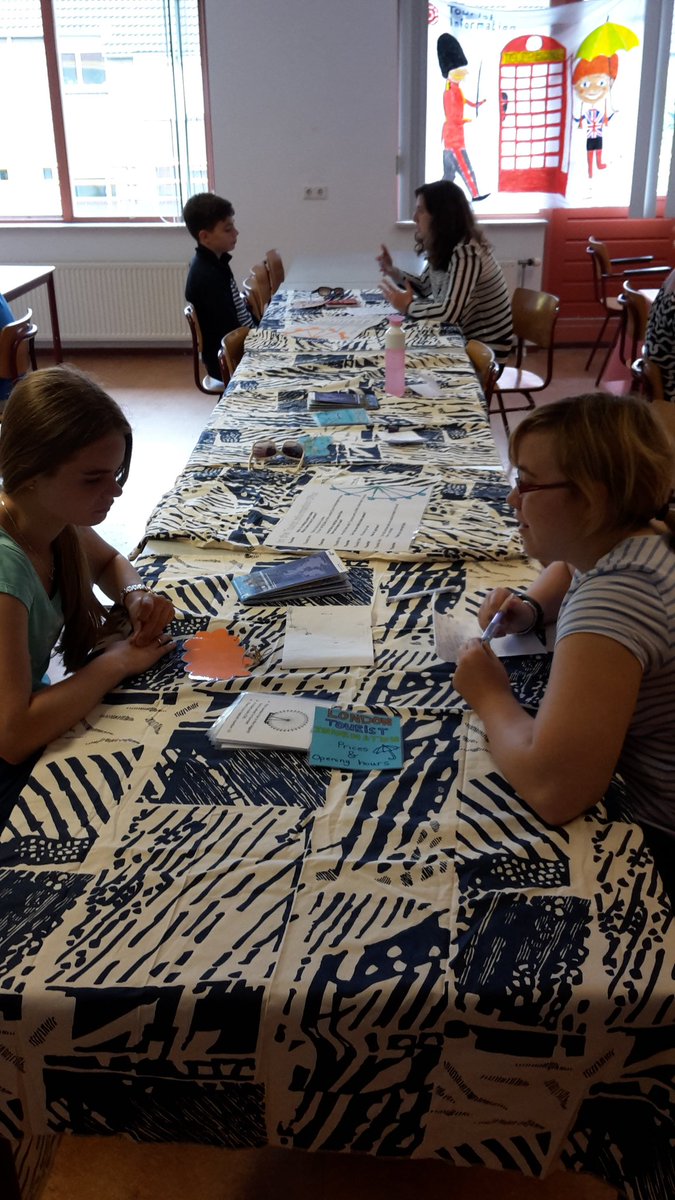 We had a fantastic London fair @kccaleidoscoop and <a href="/bsdeborch/">bsdeborch</a> today! <a href="/SuchFunDB/">Yvonne Scherphof</a>