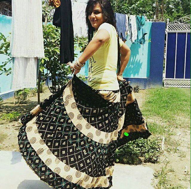 raniraix's tweet photo. Pari Hu main pari ,,love u friends https://t.co/QF5BsLEW2B