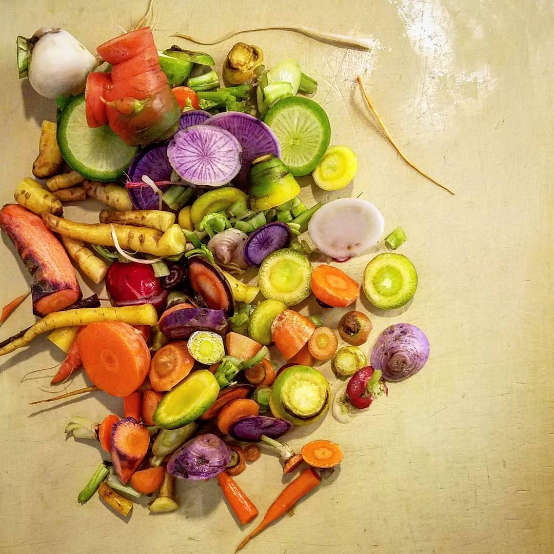 untitlednyc's tweet photo. Taste the 🌈. Photo: @renzy.y #BTS #veggieforward https://t.co/E3ZqaRFKia