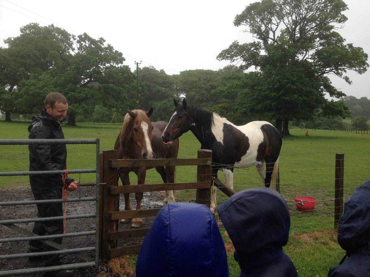 Happy faces despite the rain! St Columba's pupils at Dalmeny Estate today <a href="/TheRHET/">RHET</a>
