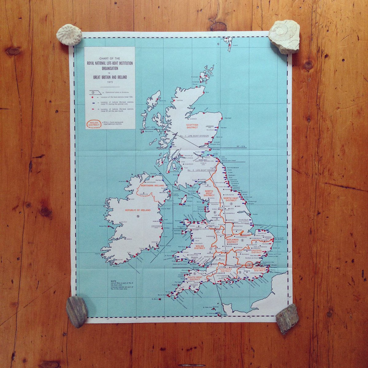 WhereaboutsMaps's tweet photo. Spring cleaning is revealing all sorts of treasures at #whereaboutsmaps HQ - like this lovely @RNLI map from 1973 #vintage #maps #lifeboats https://t.co/CFvXK8LN59