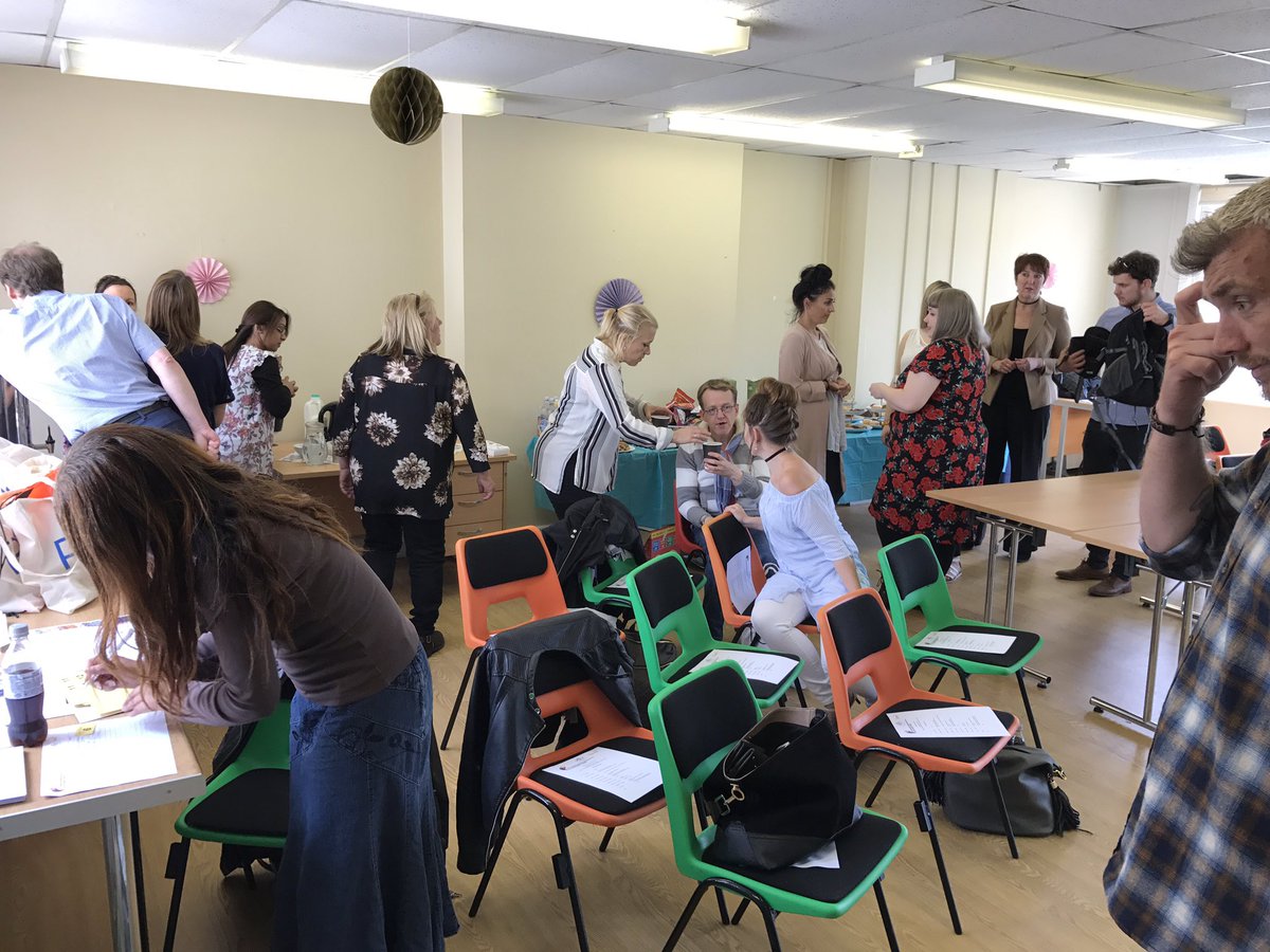 Celebrating <a href="/VolunteersWeek/">Volunteer's Week</a> with <a href="/PactCymru/">Pact Cymru</a> <a href="/SovaUK/">So</a> volunteers in Cardiff today. A huge thank you to all the volunteers who do great work.