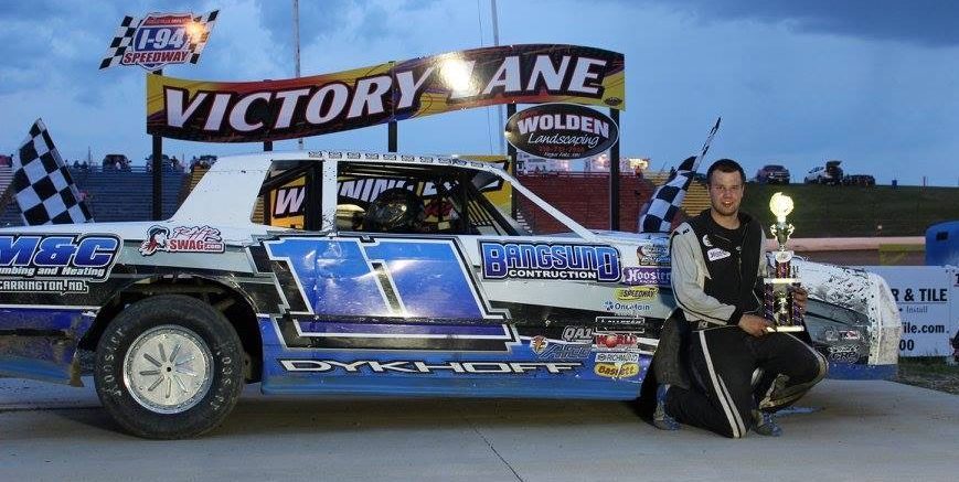 RHRSwag's tweet photo. The https://t.co/DvKc4wWZvR sponsored #11 #Wissota #StreetStock driven by Kyle Dykhoff of Starbuck, MN… https://t.co/tYz8ZpQoMW https://t.co/4n5LfDkvds