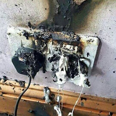 Haal je oplader na het laden altijd uit het stopcontact! Volg ons voor meer tips #brandveiligleven