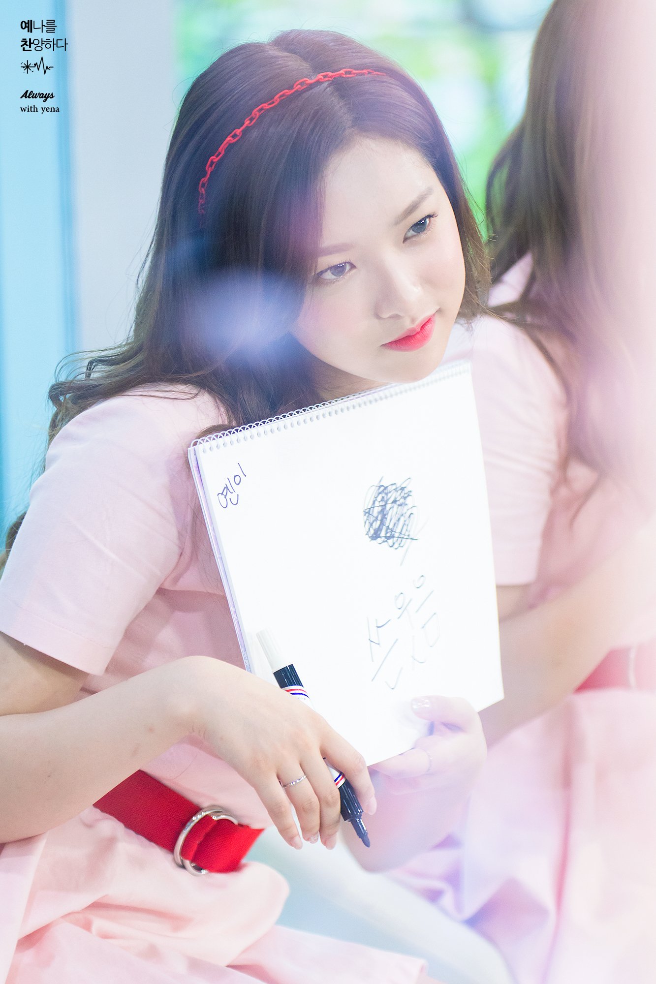 DBpQnvJVYAI3ubR.jpg:orig