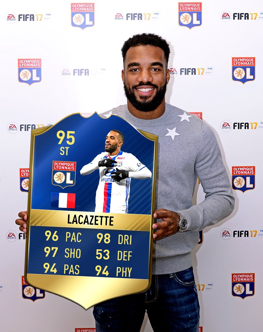 LacazetteAlex's tweet photo. WOOOOW !! 🔥🔥🔥🔥 #FIFA17 @EA_FIFA_France #FUT https://t.co/1mCW5IqqVy
