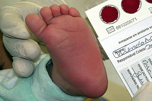 RdGaucha's tweet photo. Estado realiza 60 mil testes do pezinho 👣 mensais pelo SUS 👶👇#FraldaCheia 
https://t.co/XC1ZZKHcK9 https://t.co/SGZAVwDJn7
