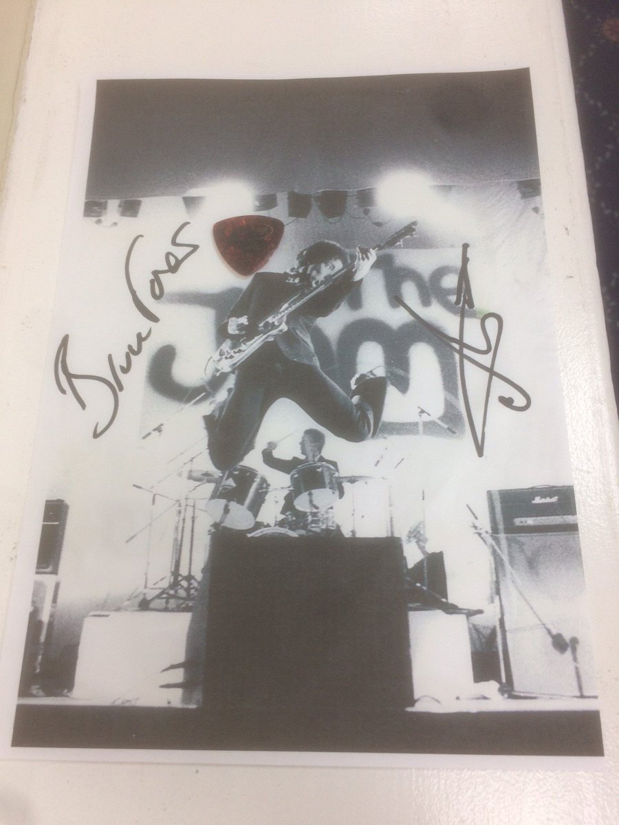 WTID88's tweet photo. Nice little print for a Jam collector.
@PaulWellerNews @WellerArchive
@FromtheJam1
https://t.co/XvQdNbzvfY https://t.co/2WulCz5OVV