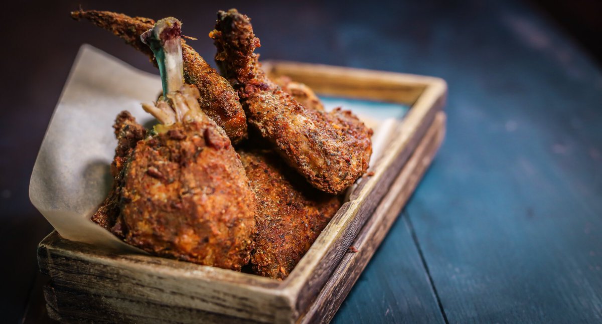 Our infamous #MFC is back &amp; tasting better than ever! On the menu for **ONE week ONLY**

#specials #friedchicken #fingerlicking #goodfood