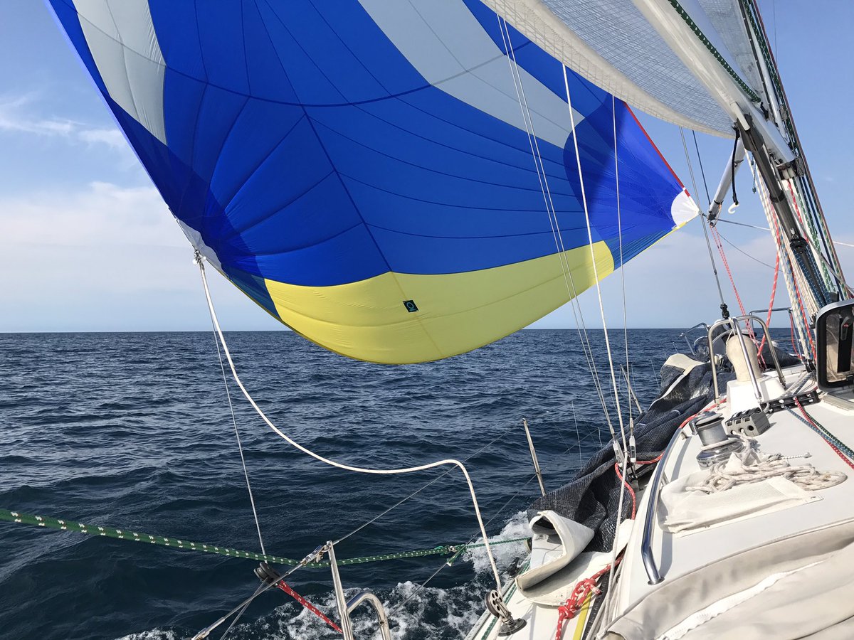 SchematicJ42's tweet photo. A good shot of crew coming into Newport https://t.co/lOWBsRAUk1
