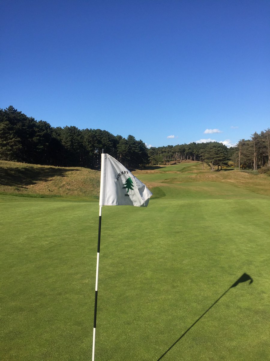 joncrownshaw's tweet photo. Stunning day at @FormbyGolfClub thanks to @MintGreensGolf course and clubhouse superb &amp; highly recommend it. https://t.co/axIyZohOuH
