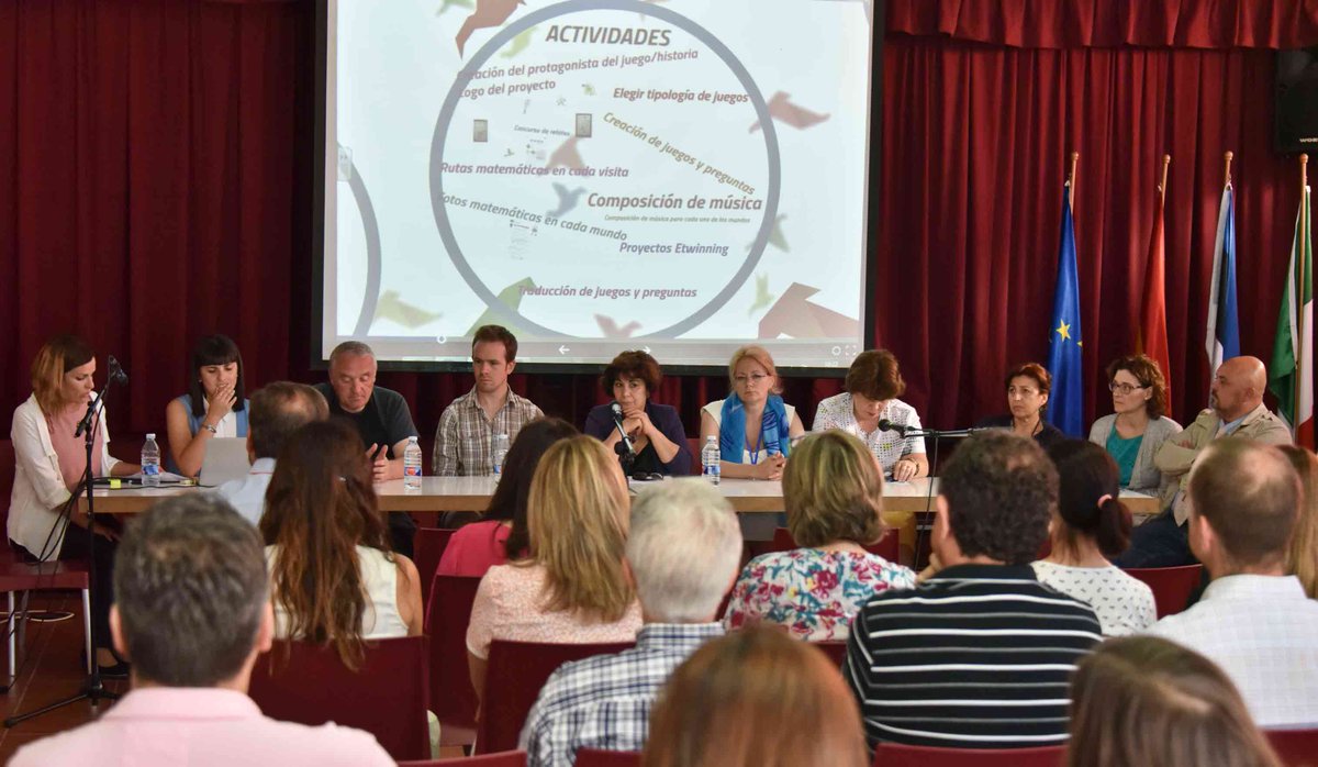 PaidosDenia's tweet image. #SmartMaths Mesa redonda sobre las Enseñanza de las Matemáticas en Euorpa. #paidoseneuropa @sepiegob @DiscoverySchNCL