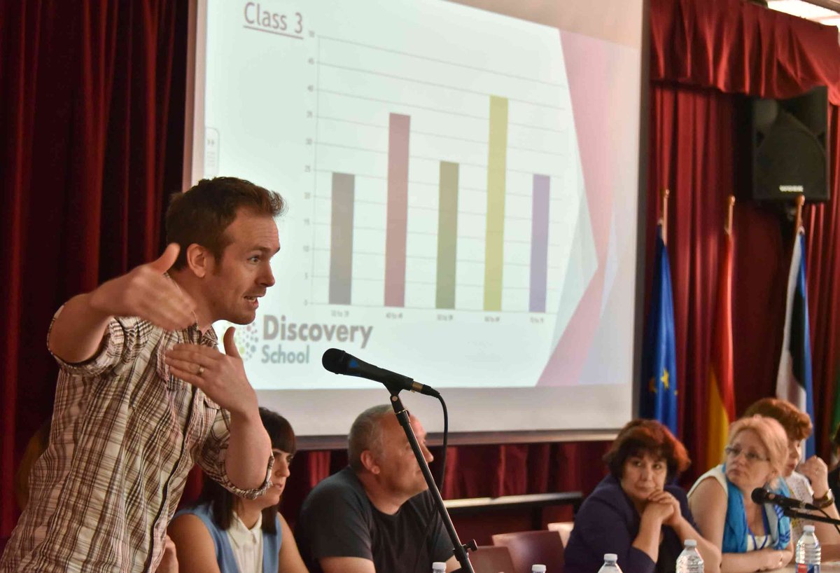 PaidosDenia's tweet image. #SmartMaths Mesa redonda sobre las Enseñanza de las Matemáticas en Euorpa. #paidoseneuropa @sepiegob @DiscoverySchNCL