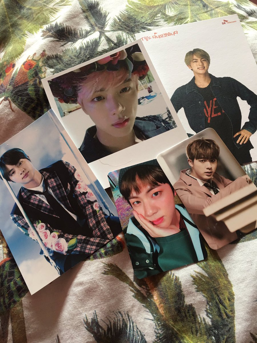 vavshosung's tweet photo. @kpopselling photocards arrived today, thank you for keeping me updated and handling the paypal issues well. Also thank you for the extras https://t.co/K90l84I87R