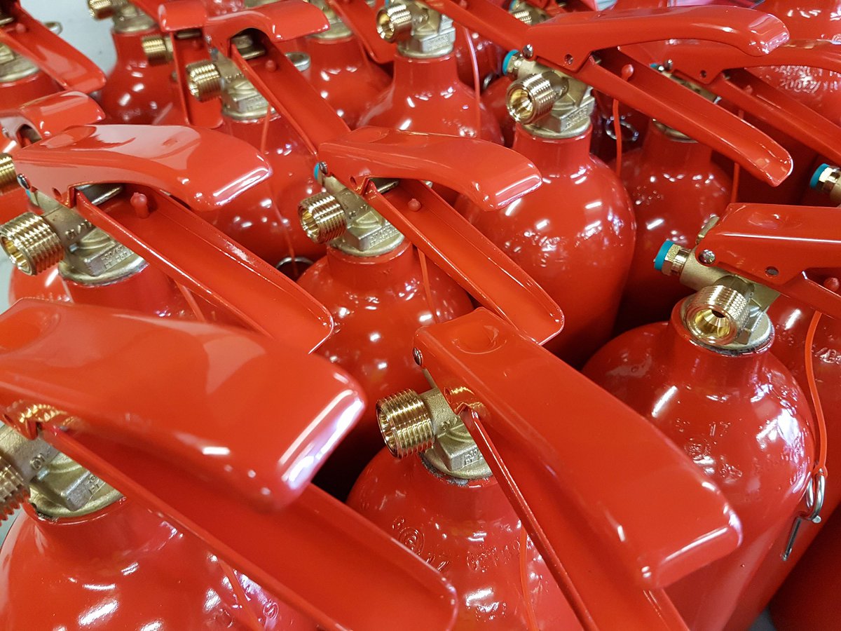 CheckFire_Ltd's tweet photo. We are really going for it in our improved CO2 renovating department! New powder coating plant and streamlined process...
#firetrade https://t.co/4YRGfPcSsG