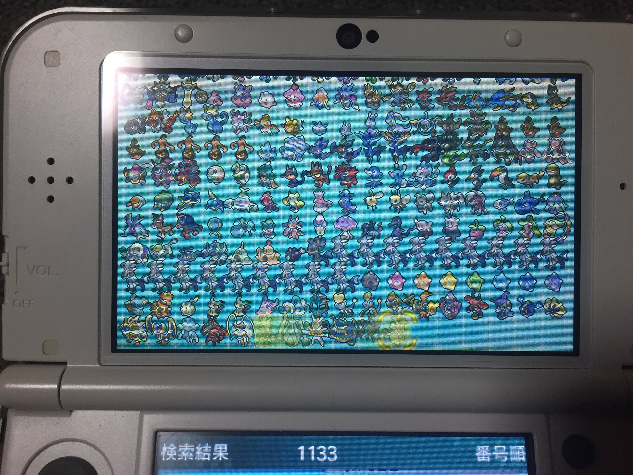 1133 3DS ブラック ホワイト ブルー（しんぺー on X: 