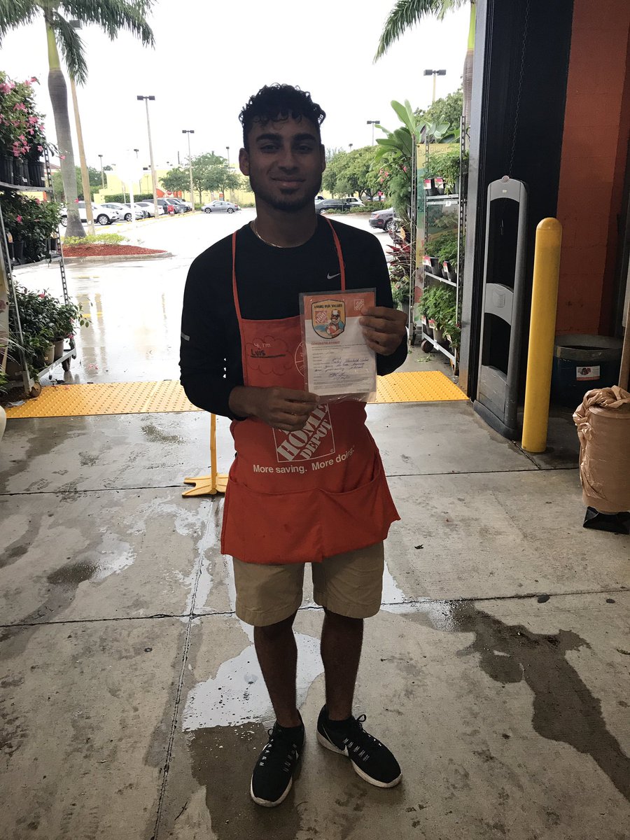 Colville S Morton (@istumortons) on Twitter photo Thank you Louis for being alert and giving great customer service and preventing shrink. Well done. @Chris_Fraga_HD <a href="/JoeRSantelia/">Joe R Sant'Elia</a> Thank you Louis for being alert and giving great customer service and preventing shrink. Well done. @Chris_Fraga_HD <a href="/JoeRSantelia/">Joe R Sant'Elia</a>