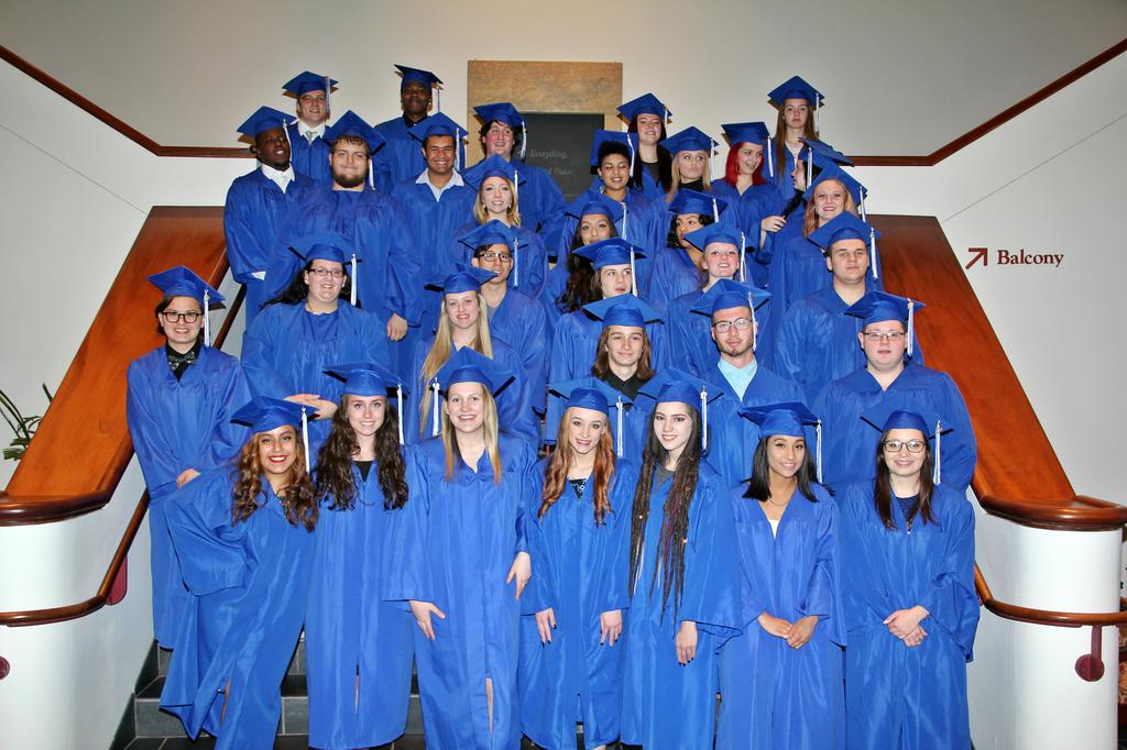 MV_ALC's tweet photo. Congratulations Class of 2017! https://t.co/txmY7Nw1hA