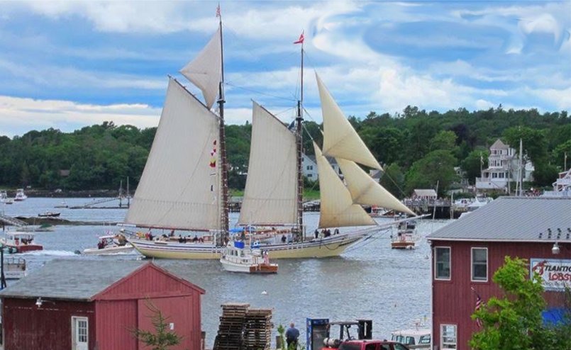 MaineCamps's tweet photo. Headed to Maine this summer? Allow us to recommend some of our favorite places to stay and things to do. https://t.co/FLTycSF3h6 #MaineCamps https://t.co/ZAXtM6xohQ