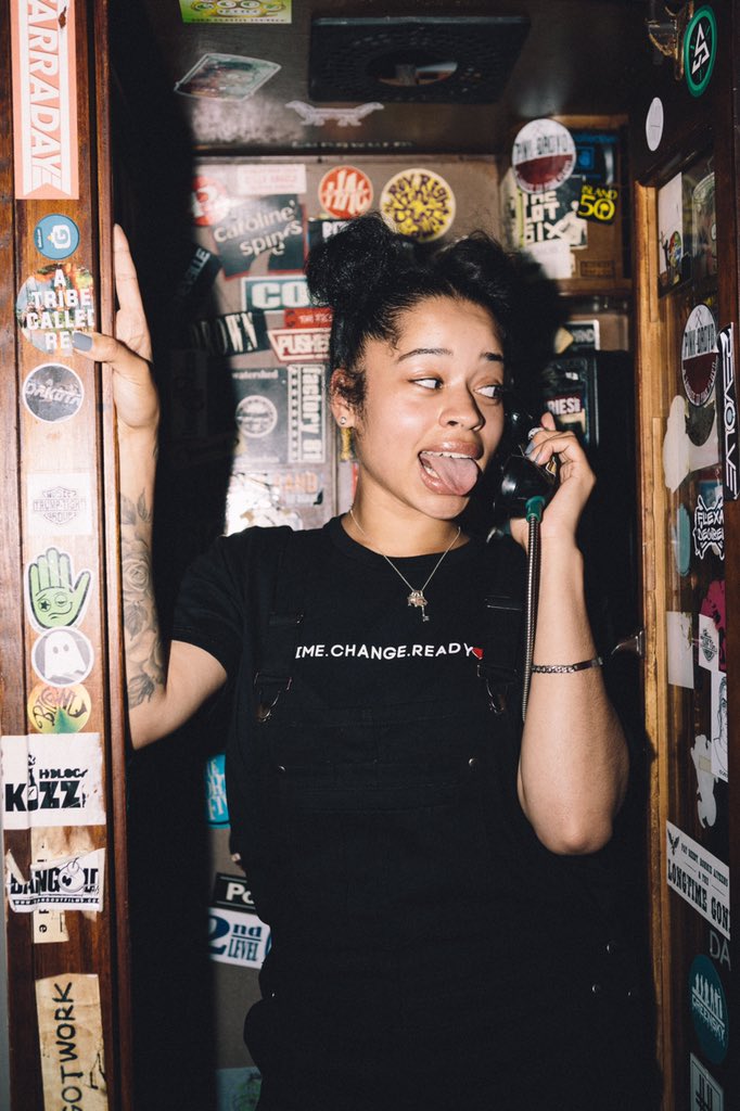 ellamai's tweet photo. the face you make when he says i'm on the way 👅 https://t.co/aAObcr8Q61