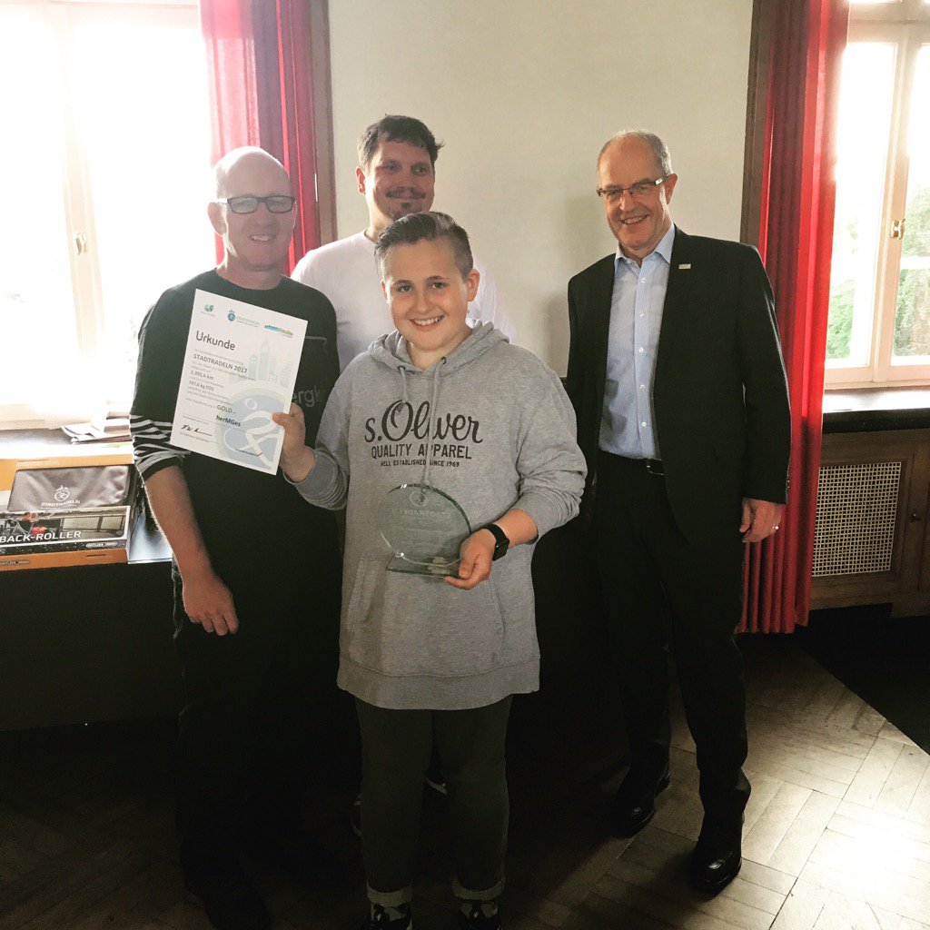 StadtradelnMG's tweet photo. #herMGes
Das Leben steckt
voller Abenteuer,
vor allem auf dem Rad
in der #StadtMG. https://t.co/j2ddCkeAeA