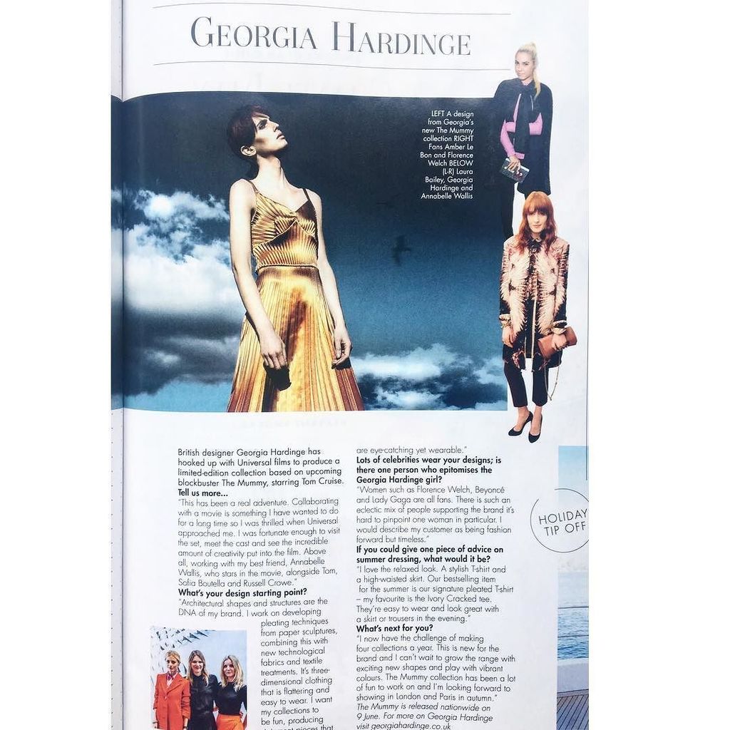 hardingegeorgia's tweet photo. Pick up @hellofashion_uk and read a full interview on GH
 #georgiahardinge #interviews #hellofashion #ghxthemummy … https://t.co/eVLcdvLr3V https://t.co/P16tyL0nzJ