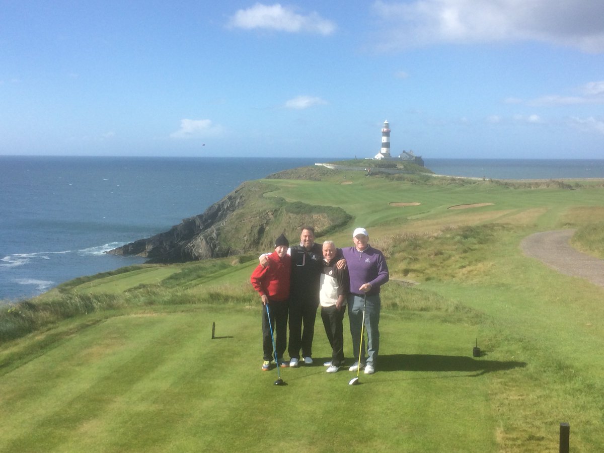 ExecGolfLeisure's tweet photo. Scotland is a little wet today... Luck of the #Irish for our group! #OldHead #VIP #GolfVacation #Ireland #VisitKinsale #GolfTravel #VIPGolf https://t.co/4pPkI9paY3
