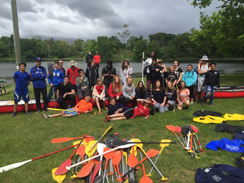 npclinkcrew's tweet photo. Mrs P's and Mr Haase's Semester 2 grade 9 PE classes at Pinehurst. #outdoored https://t.co/3DWyIsnU44