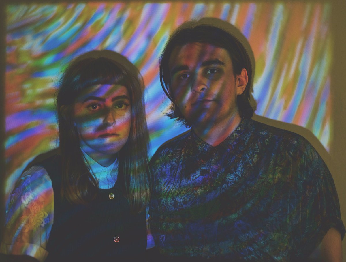 sound_platform's tweet photo. Premiere! @GoldFlakePaint reviews Make Me Whole by @MotherMe_ 'A brilliant debut' https://t.co/zgUvWtNXof https://t.co/NXcjJK4Dnb