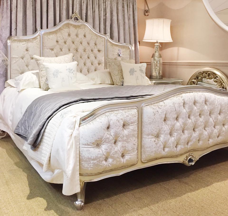 LeesFurnishers's tweet photo. Days like these are made for snuggling up in bed &amp; the Rococo is perfect for doing just that! #leesfurnishers https://t.co/a0GtHxv4vW