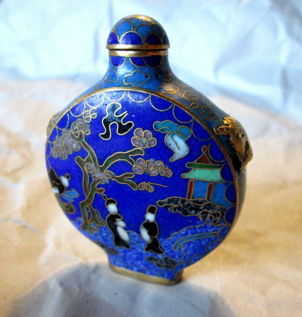 Check out #Antique #Collectible #Cloisonne #Enamel #Snuff #Bottle #Asian #Figures @ cgi.ebay.com/ws/eBayISAPI.d…