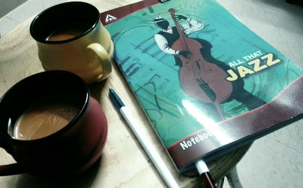 thatautumnday89's tweet photo. A little #writing and some #tea after a tiring, mentally tiring day.

#amwriting #randomsmile https://t.co/ceMBae6ll6