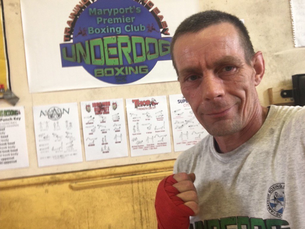 CoachFoxy's tweet photo. Great training session in. Sometimes it's just about the therapy 👊👊👊
#TeamUDBC #Coach #boxing #training #therapy 😀😀👍 https://t.co/YpRsaPKuJA