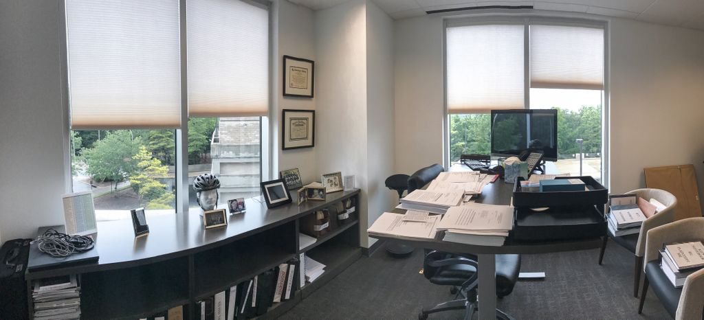 Colliers_AL's tweet photo. Meet our tenant, Bo Bruner with Belt & Bruner, P.C.! Check out his awesome view from the #880Building! https://t.co/qSRr779IYb