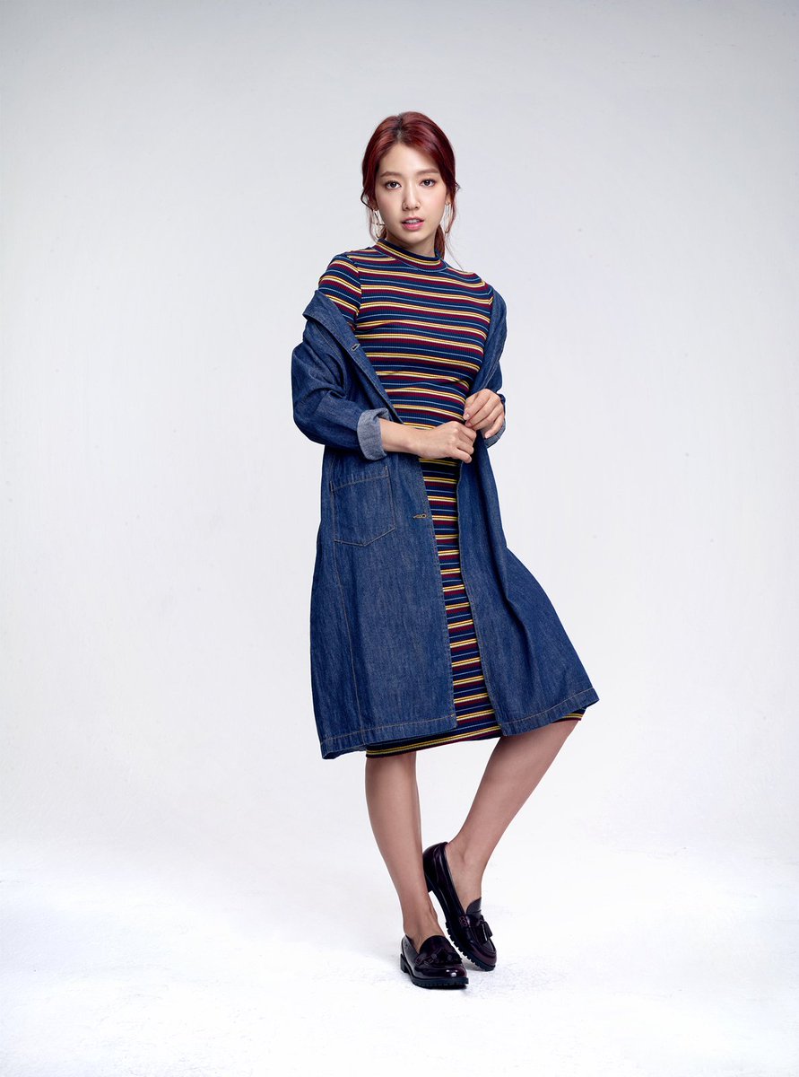 benchtm's tweet photo. Say annyeong to newest face of @benchtm and K-drama queen @ssinz! 😉 #ParkShinHyeForBench https://t.co/tkkKOx4cFW