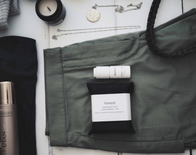 PositiveLuxury's tweet photo. Take a look at the stunning new post @juliarebaudo "The Island Getaway", featuring @Bodaslondon  &amp; @umran_aysan https://t.co/D7YXOtz0tG https://t.co/Naco4zV683