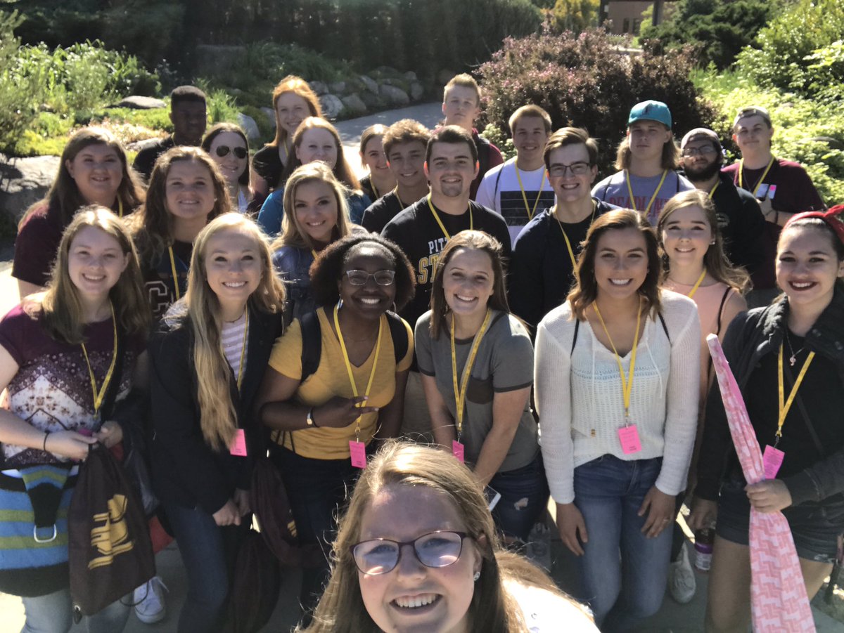 PinkPackCMU's tweet photo. Pink team is fired up today! #cmich2021 https://t.co/xfTOiZCZai