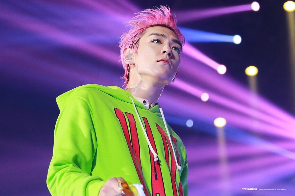 MarziaPhie's tweet photo. I know you will be fine dear,i believe! @choisnghyun love you more ♥️ #StayStrongTOP #SUPPORTTOP #GETWELLSOONTOP https://t.co/lbMYjj4nFd