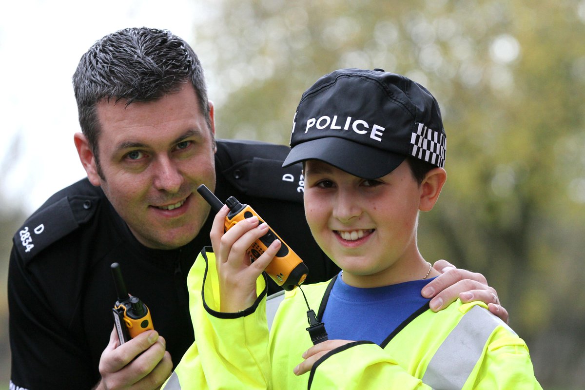 👮🚔 Try on police gear &amp; check out a real scenes of crime kit w/ <a href="/policescotland/">Police Scotland</a> on Sat 10 June @ #MeettheExpert 🔍 dundeesciencecentre.org.uk/local/events/e…