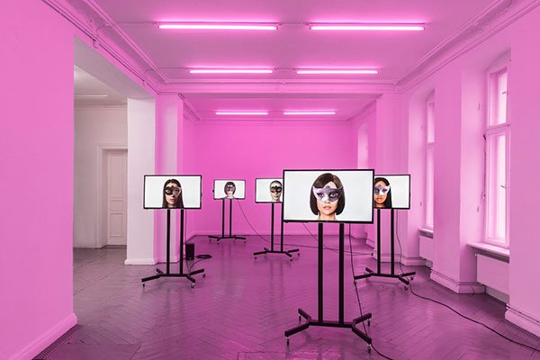 Daily Serving (@dailyserving) on Twitter photo "Do we take pleasure in surveilling others? Maybe the answer is an uncomfortable 'lol.'" <a href="/eigenartlab/">EIGEN + ART Lab</a> "Do we take pleasure in surveilling others? Maybe the answer is an uncomfortable 'lol.'" <a href="/eigenartlab/">EIGEN + ART Lab</a>