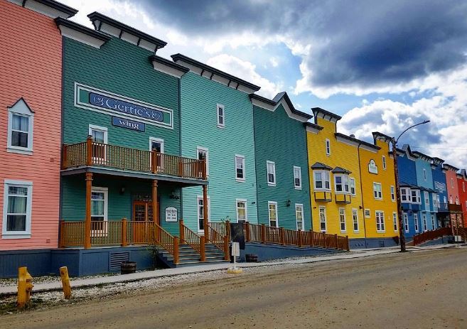 Canada's tweet photo. In Dawson City, Yukon, you can capture the character of Canada's wild west at the height of the Klondike Gold Rush #TravelTuesday ๐ท_k_con/IG https://t.co/gpBrKHM6hY