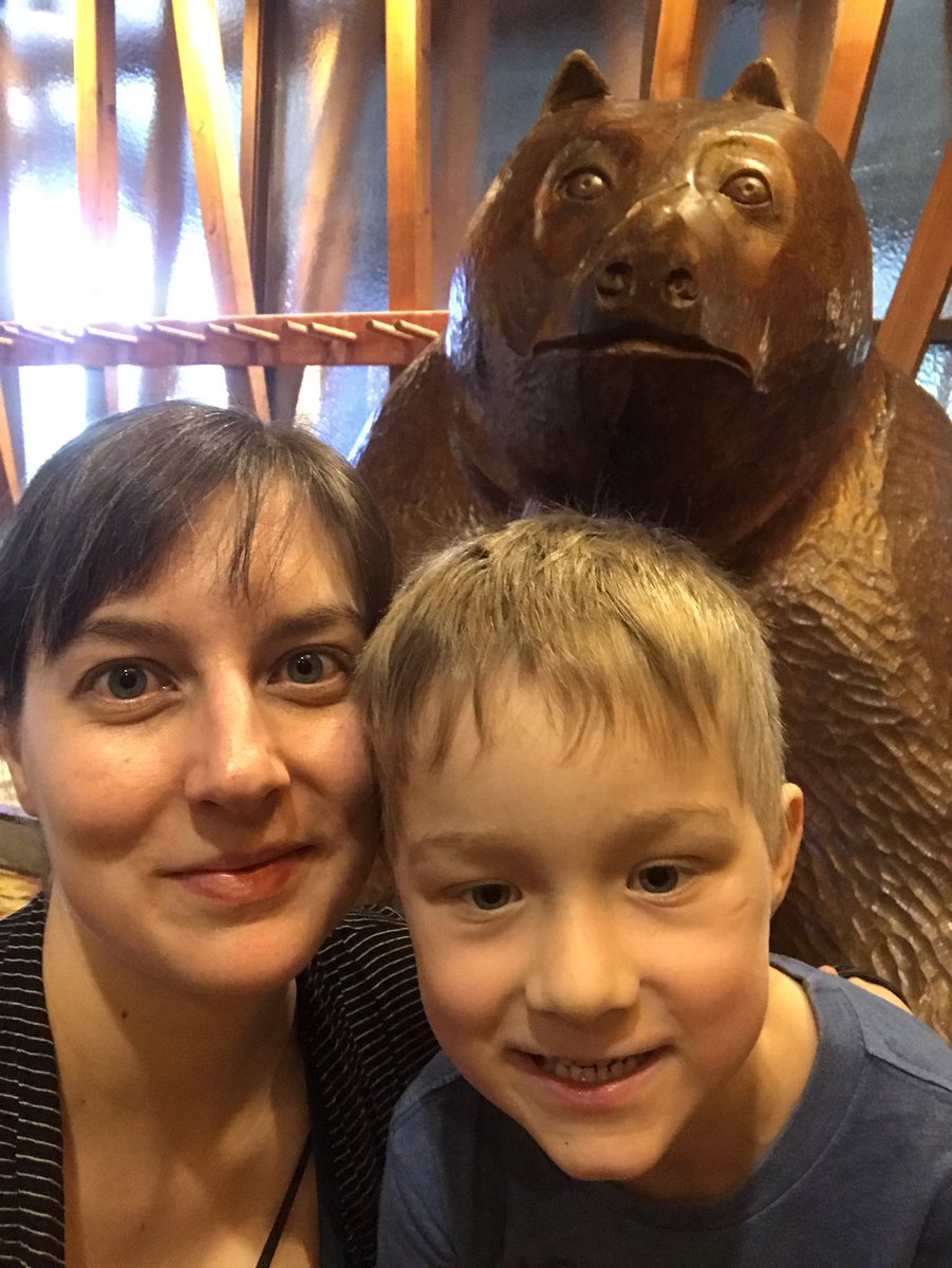VictoriaMount's tweet photo. Roar!!!! #CAEP17Contest #bear https://t.co/xzr7mhGGv9