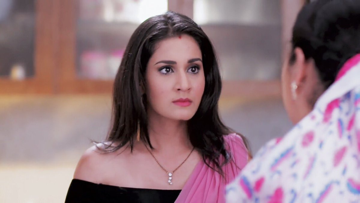 afshankhan0's tweet photo. B to shweta:written application likh k du tujhe u r nt required in kitchen, u may leave..hindi mein NIKAL YAHA SE ๐๐ #BebeRocks #Naamkarann https://t.co/TgcQ5u52py